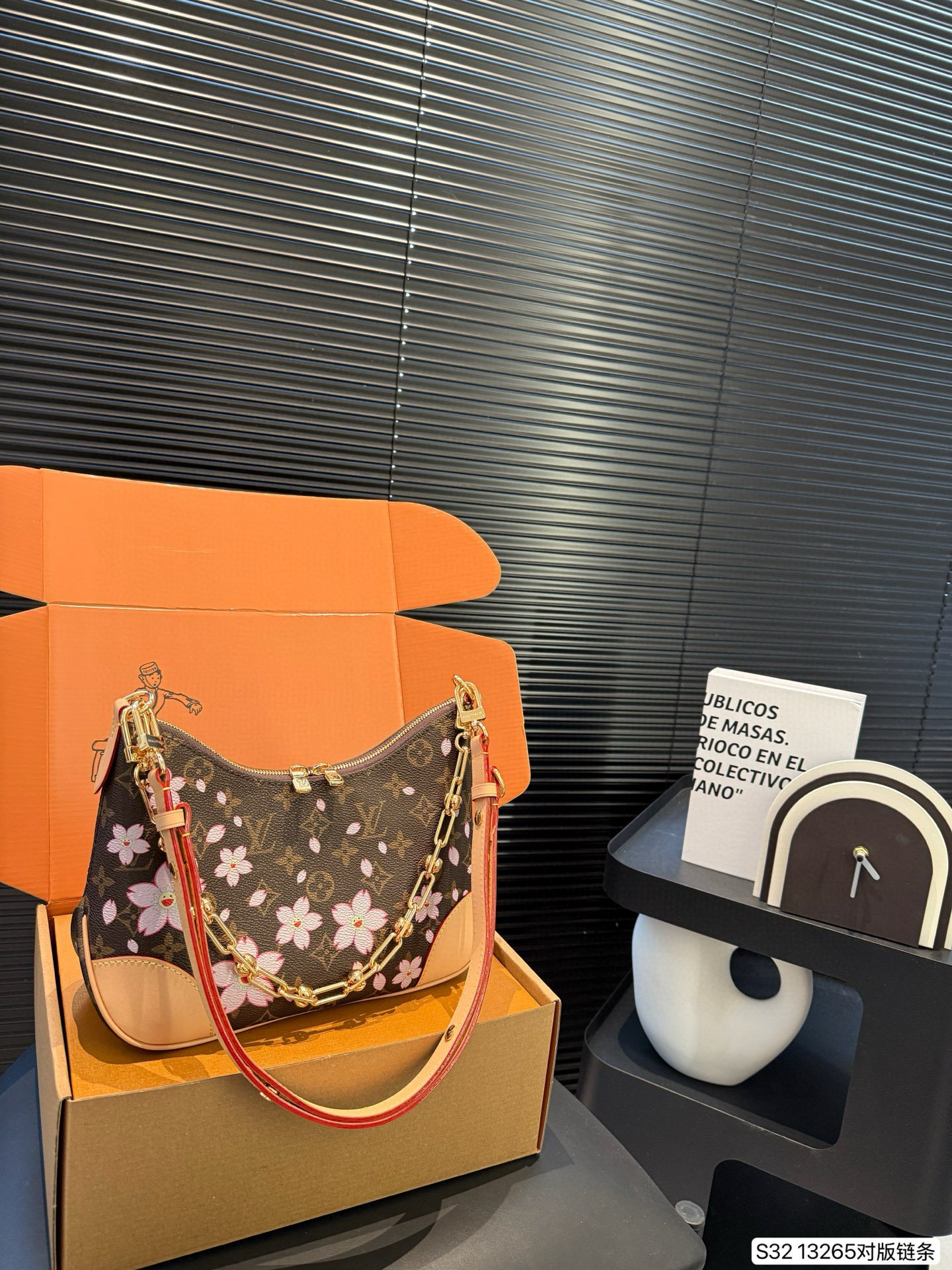 LV croissant medieval croissant Cherry blossom - cnluxepick