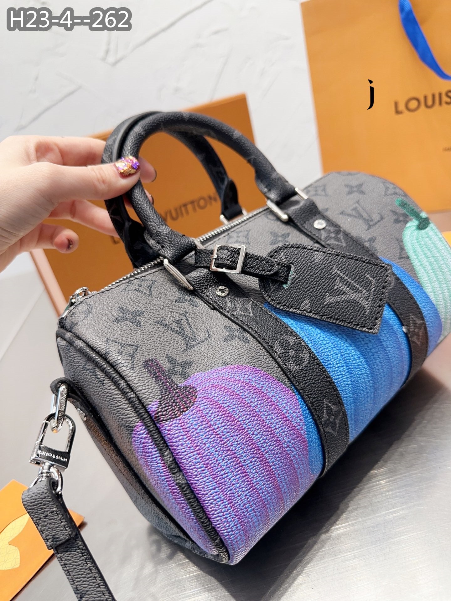 Louis Vuitton X Yayoi Kusama Keepall 25 Pumpkin Print M46437