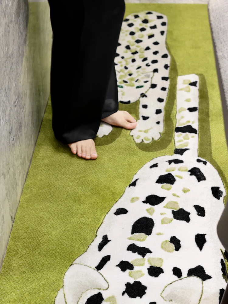 CP071 - Vintage Green C@rtier Cheetah / Island Platform Carpet Bar Carpet Kitchen Dressing Room Bedroom Bedside