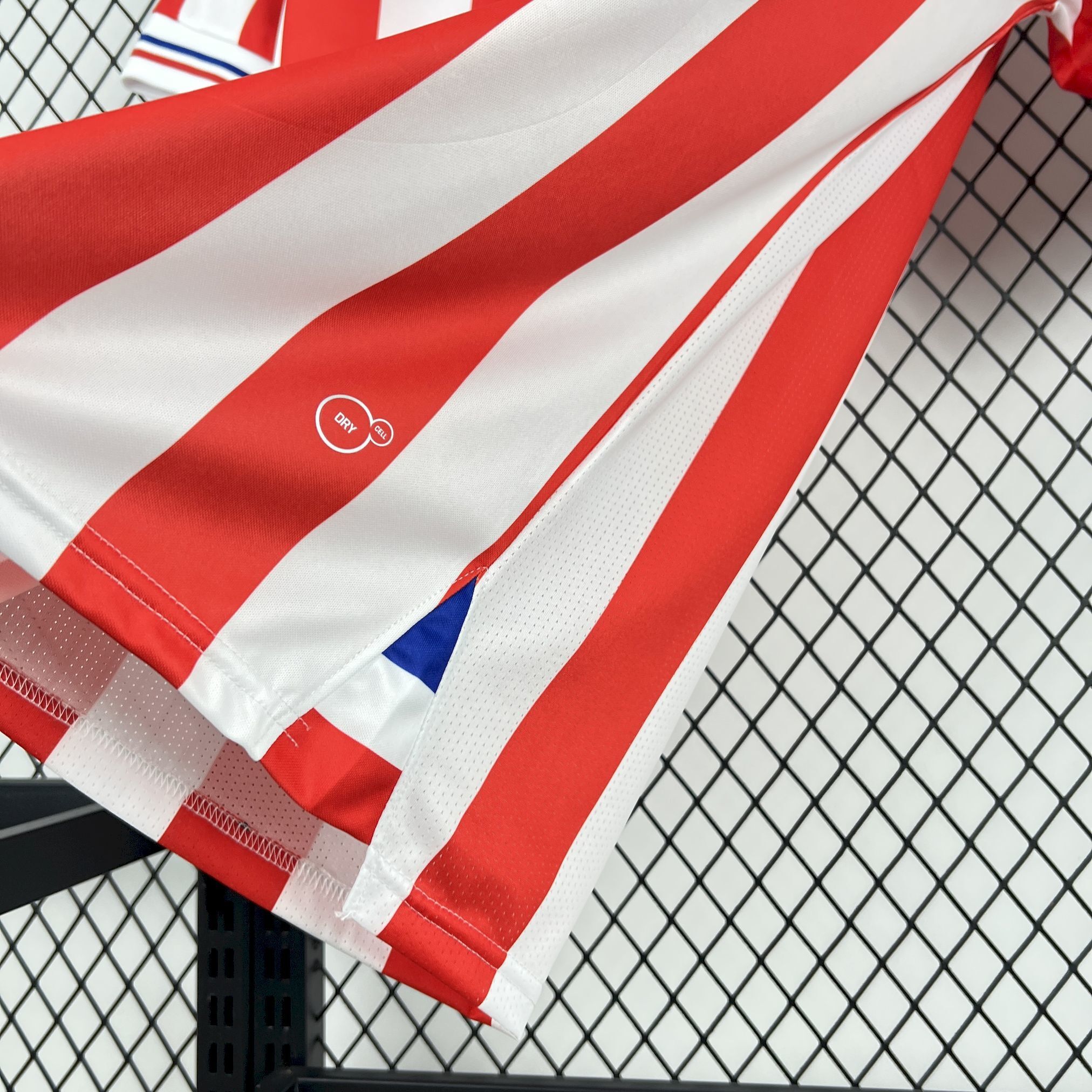 Retro Chivas 2017/18 110th Anniversary Jeresy