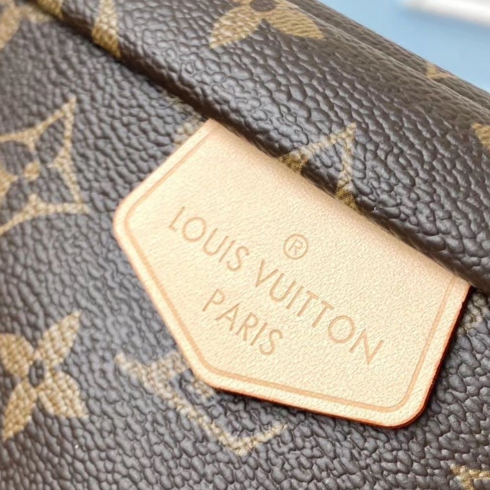 [Premium Quality] – Louis Vuitton Bumbag Monogram 10.2 Inches M43644