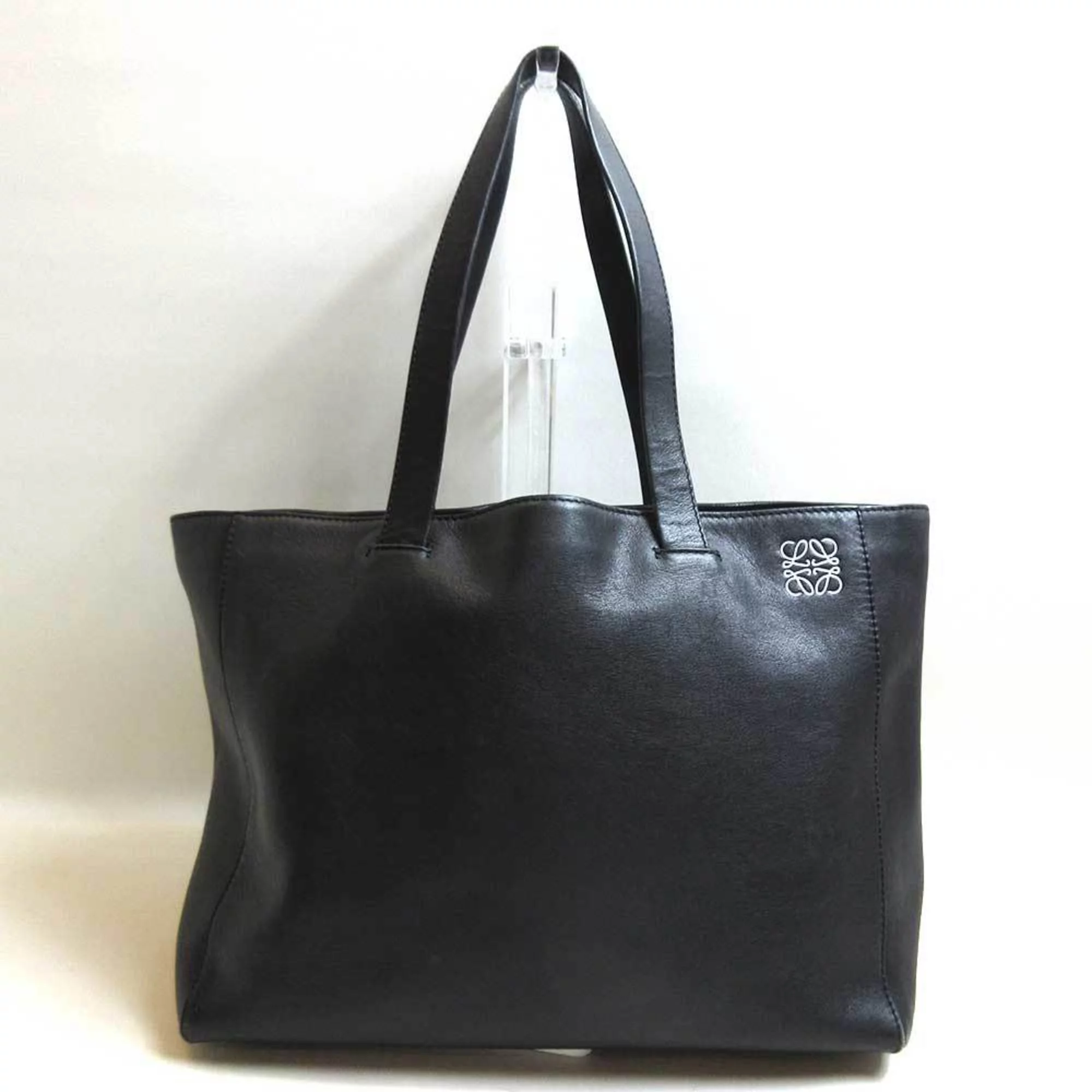 Pre-Owned Loewe East West shopper black tote bag hand B+ rank leather LOEWE (Good)