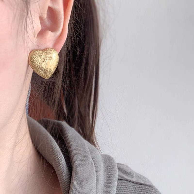 Saint Laurent Ysl Heart Earrings Gold