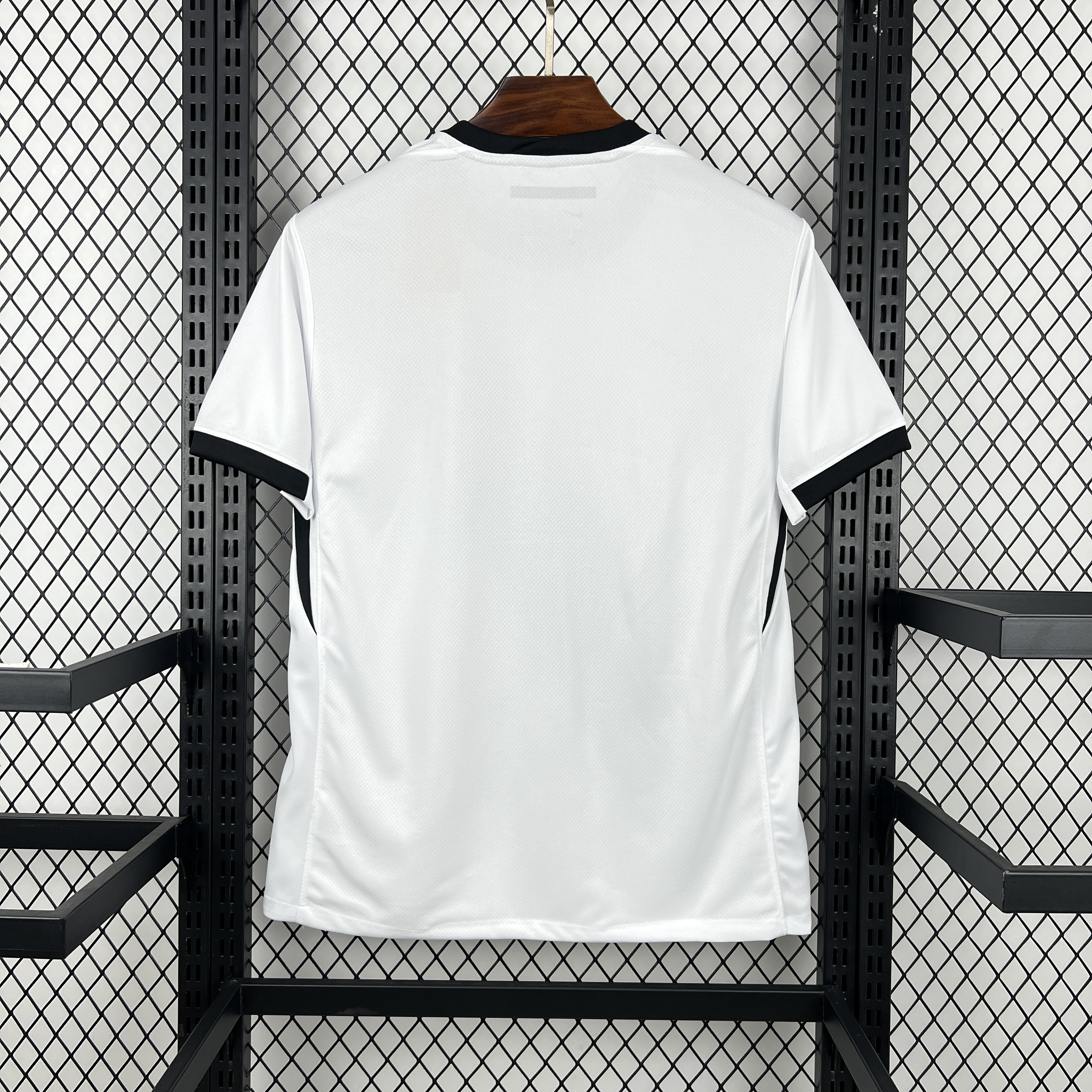 Vasco De Gama maillot foot 2026 2027 Extérieur Coupe Du Monde€14.99