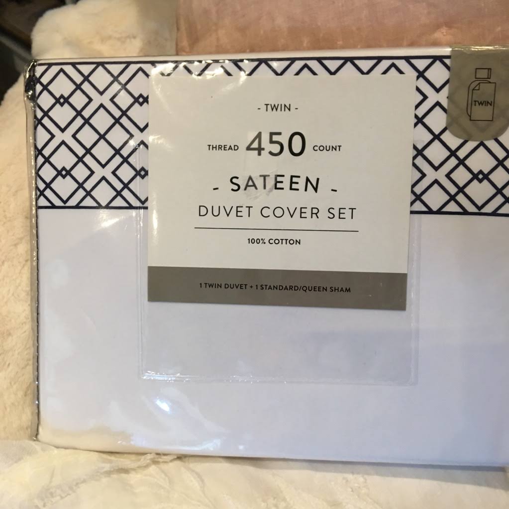 Frasier 2-Piece Twin Duvet Cover Set in Navy