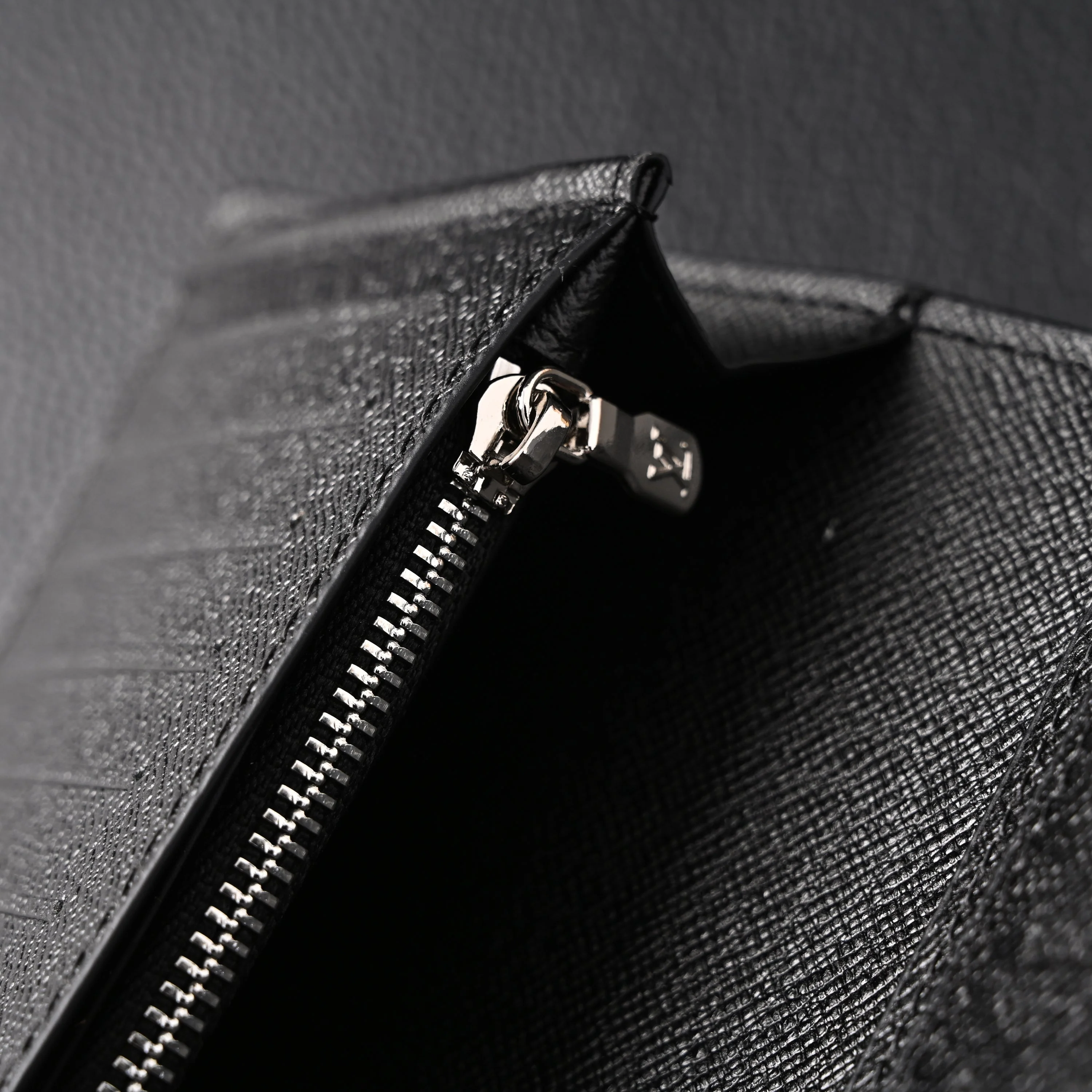 Louis Vuitton Brazza Wallet – Damier Graphite Canvas Long Bifold (N62665)