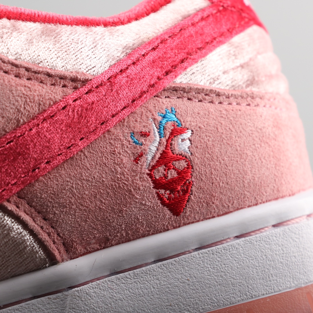 Designer Nike SB Dunk Sneakers - cnluxepick