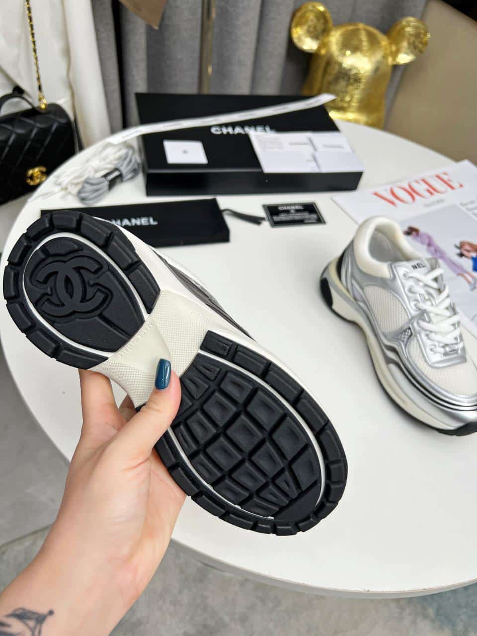 Chanel 23C Silver Metallic Cc Logo Lace Up Flat Runner Trainer Sneaker White G39792 Y56368 K5451