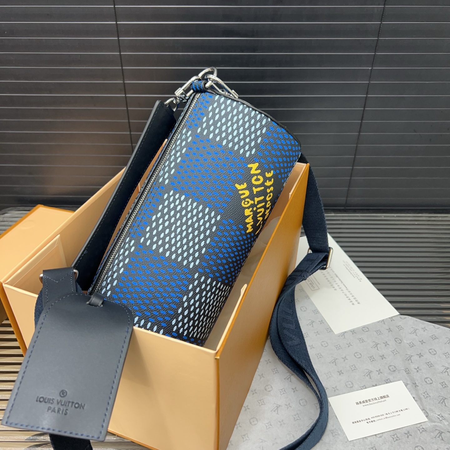 Louis vuitton handbag cylindrical bag - cnluxepick