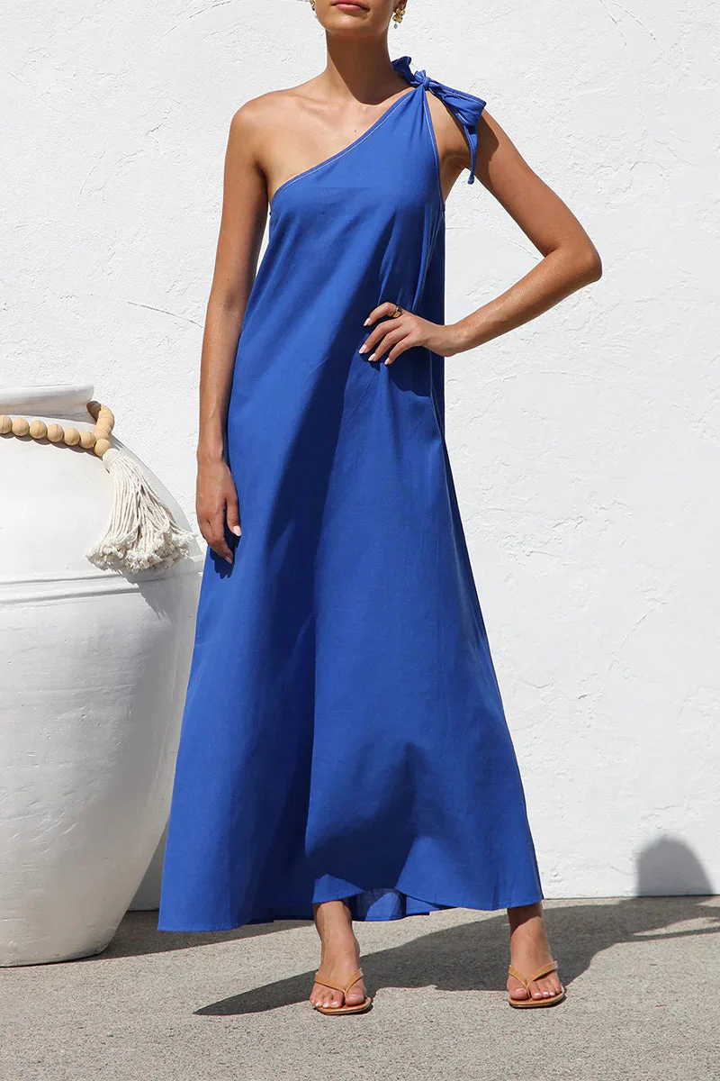 Asymmetrical One-Shoulder Maxi DressClistos