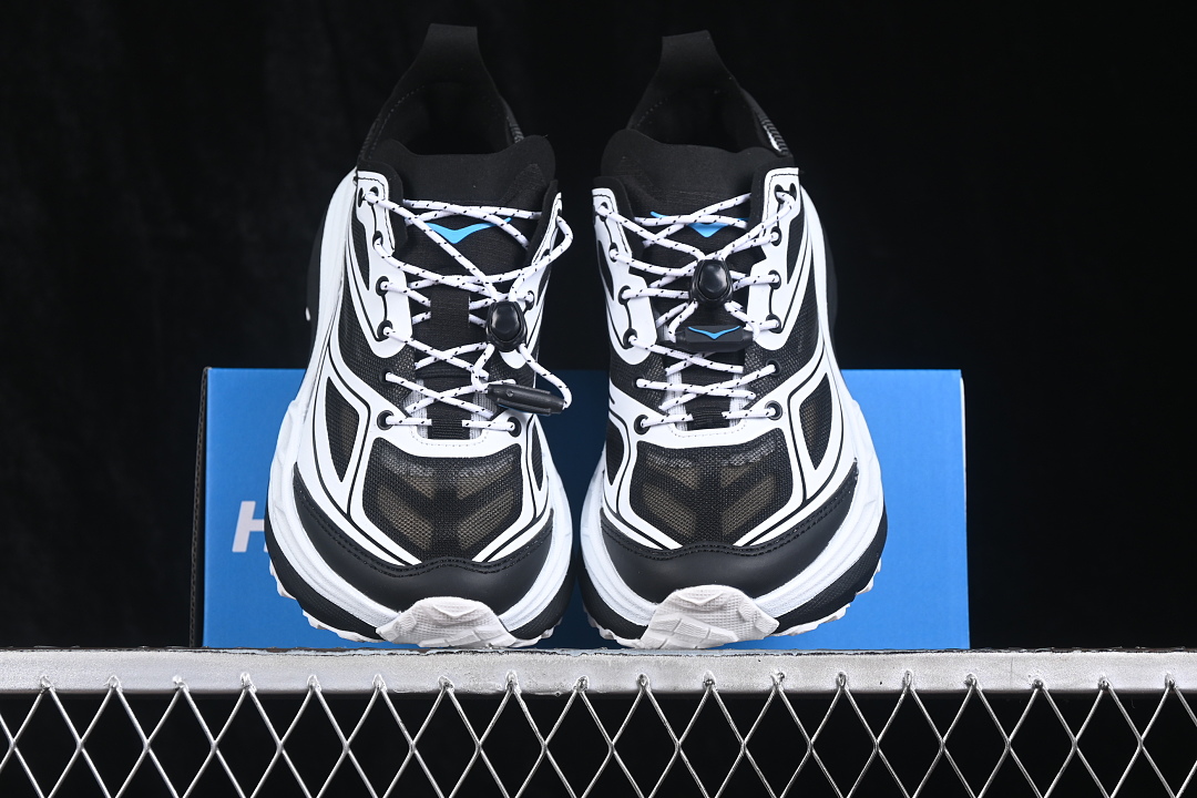 HOKA One One Stinson One 7