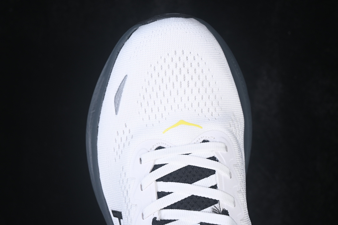HOKA One One Bondi 9 Dampening Daily Running Shoes