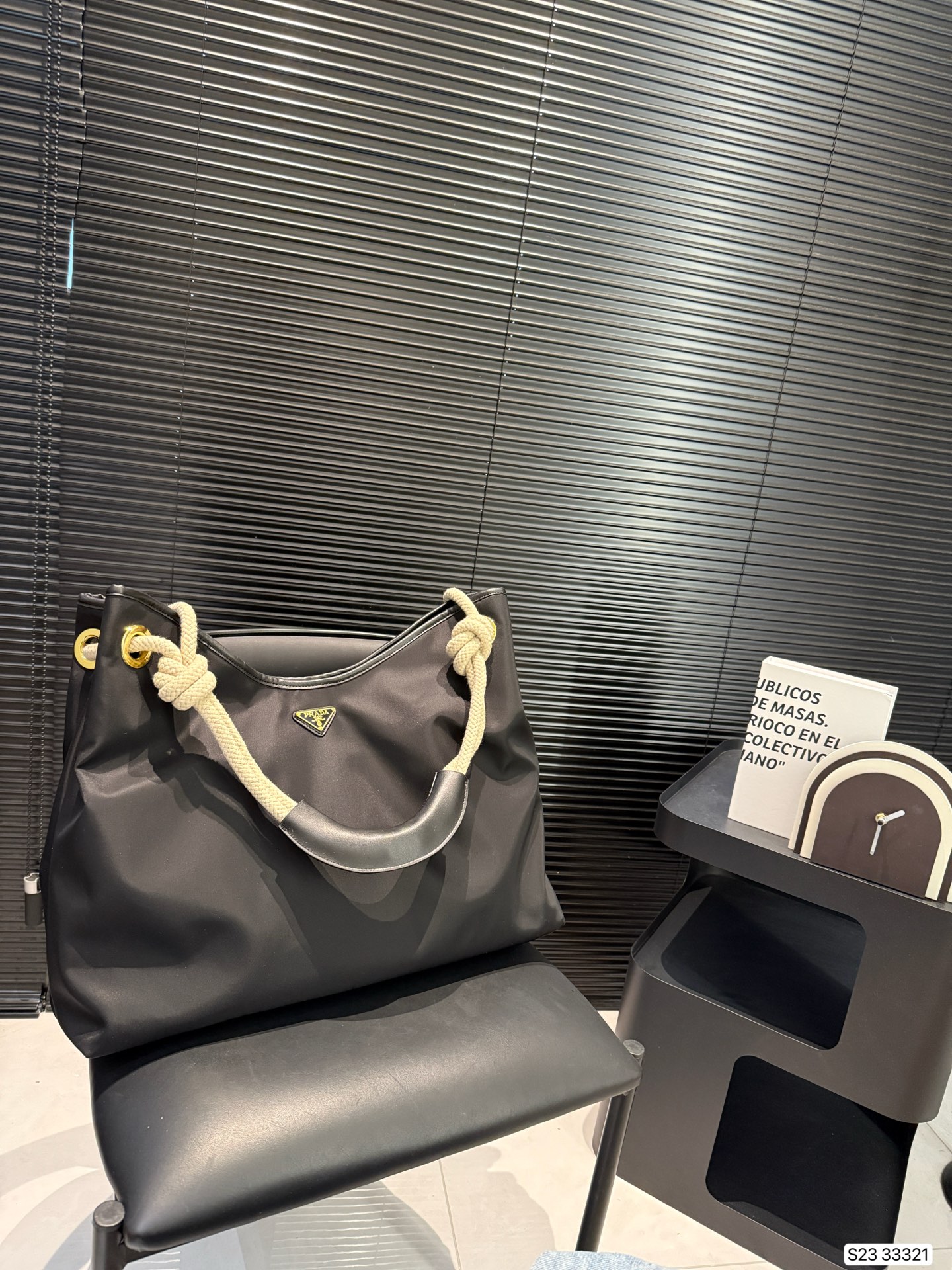 Prada triangle label shopping bag - cnluxepick