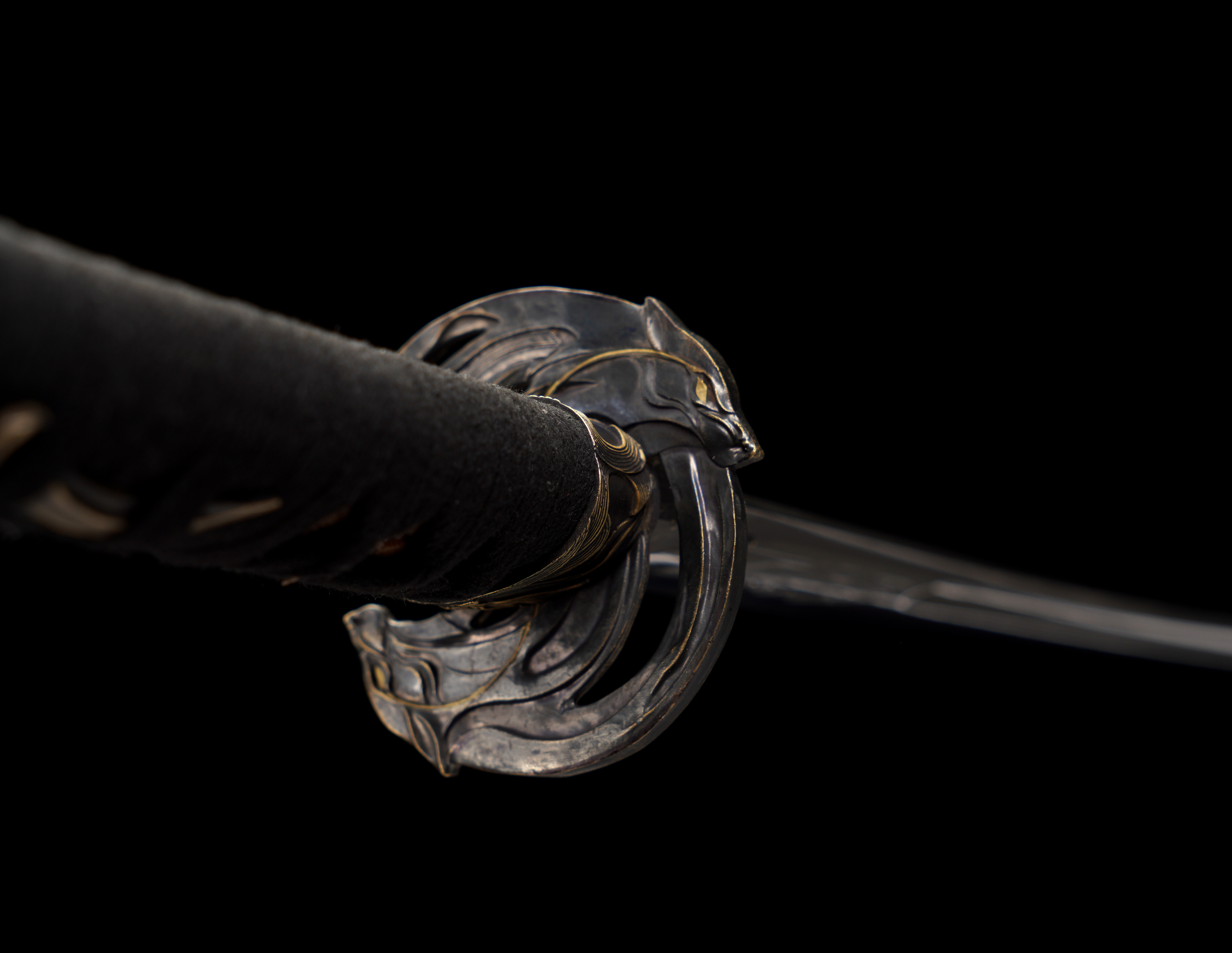 Ghost of Yotei Katana – Manganese Steel, Twin Wolf Tsuba, Full Tang