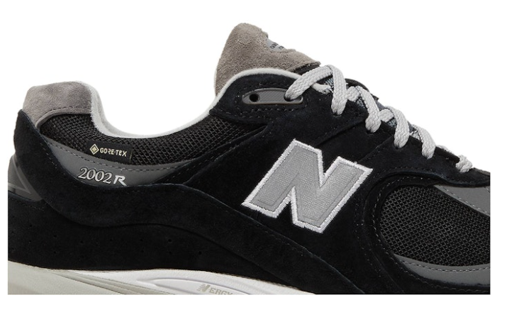 New Balance 2002R Gore-Tex Black Castlerock M2002RXD Casual Running Shoes