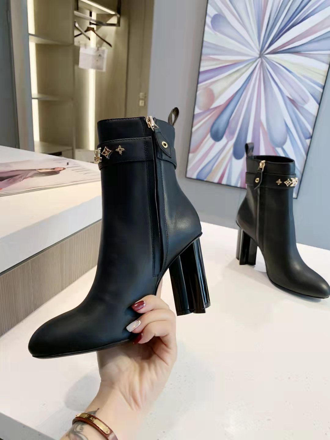 Louis Vuitton Ankle Boot Black