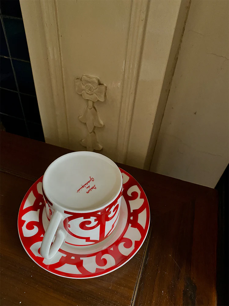 DC008 - Rinoart Jungle Tea-set: A Fusion of French Elegance and East Asian Heritage