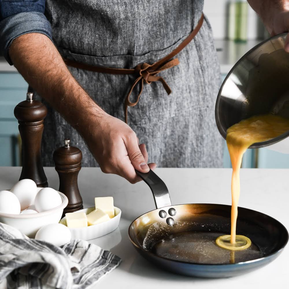 De Buyer Mineral B Element Omelette Pan 9.5-in
