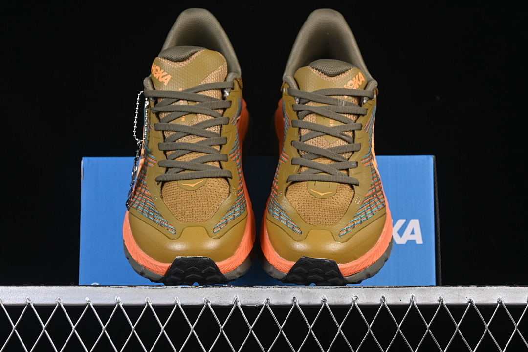 HOKA One One Mafate Speed 4