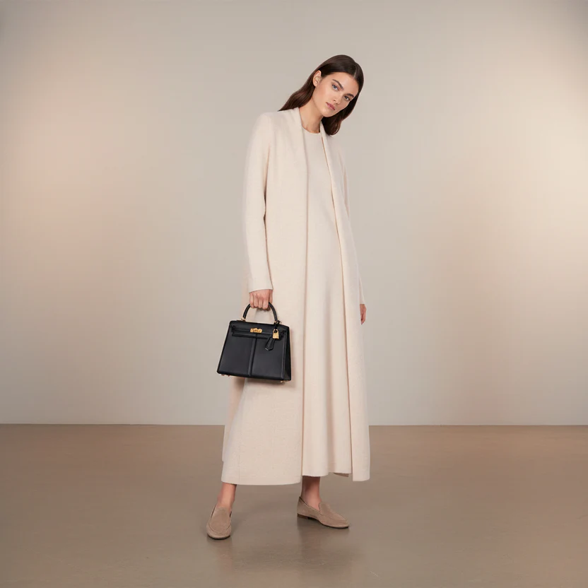 Hermès Kelly 25 Padded Sellier Black Barenia and Swift Leather Gold Hardware