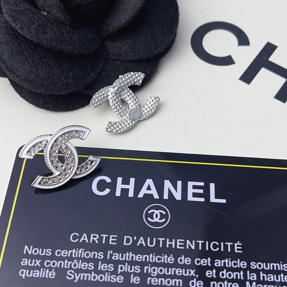 Chanel Stud Earrings Silver White And Crystal Abe867 B19263 Naddv