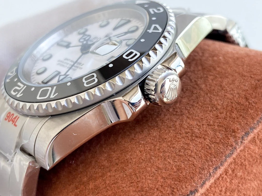 GMT-MASTER II CUSTOM CERAMIC BLACK BEZEL WHITE DIAL