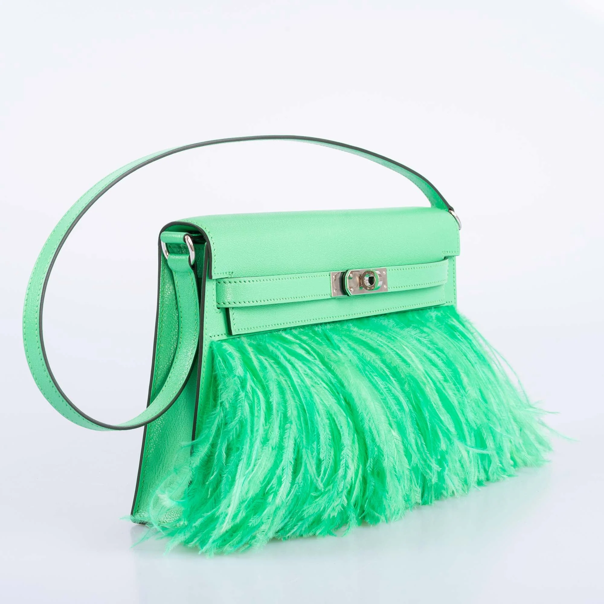 Hermès Kelly Élan Folie Vert Comics Chèvre Chamkila and Ostrich Feather Palladium Hardware