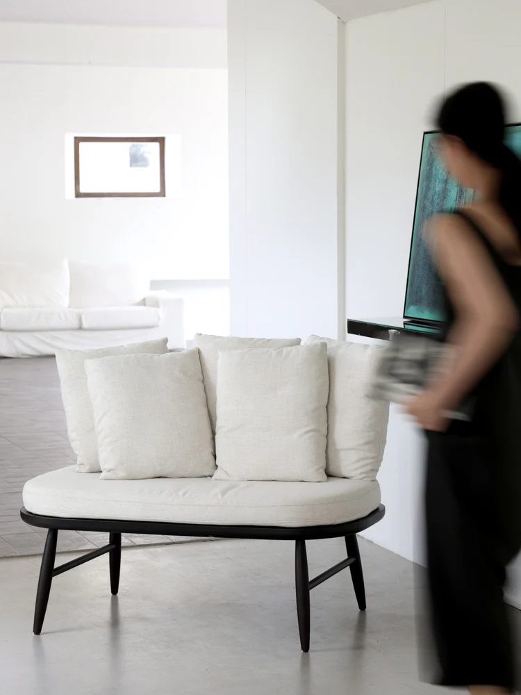 CH086 - Cream Linen Wooden Sofa: Three-seater, Curved, Bedroom Bench