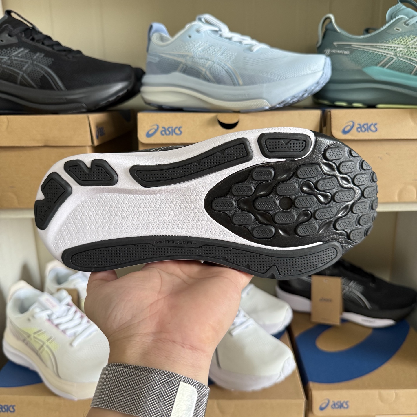 ASICS GEL-KAYANO 33 Running Shoes Black/White