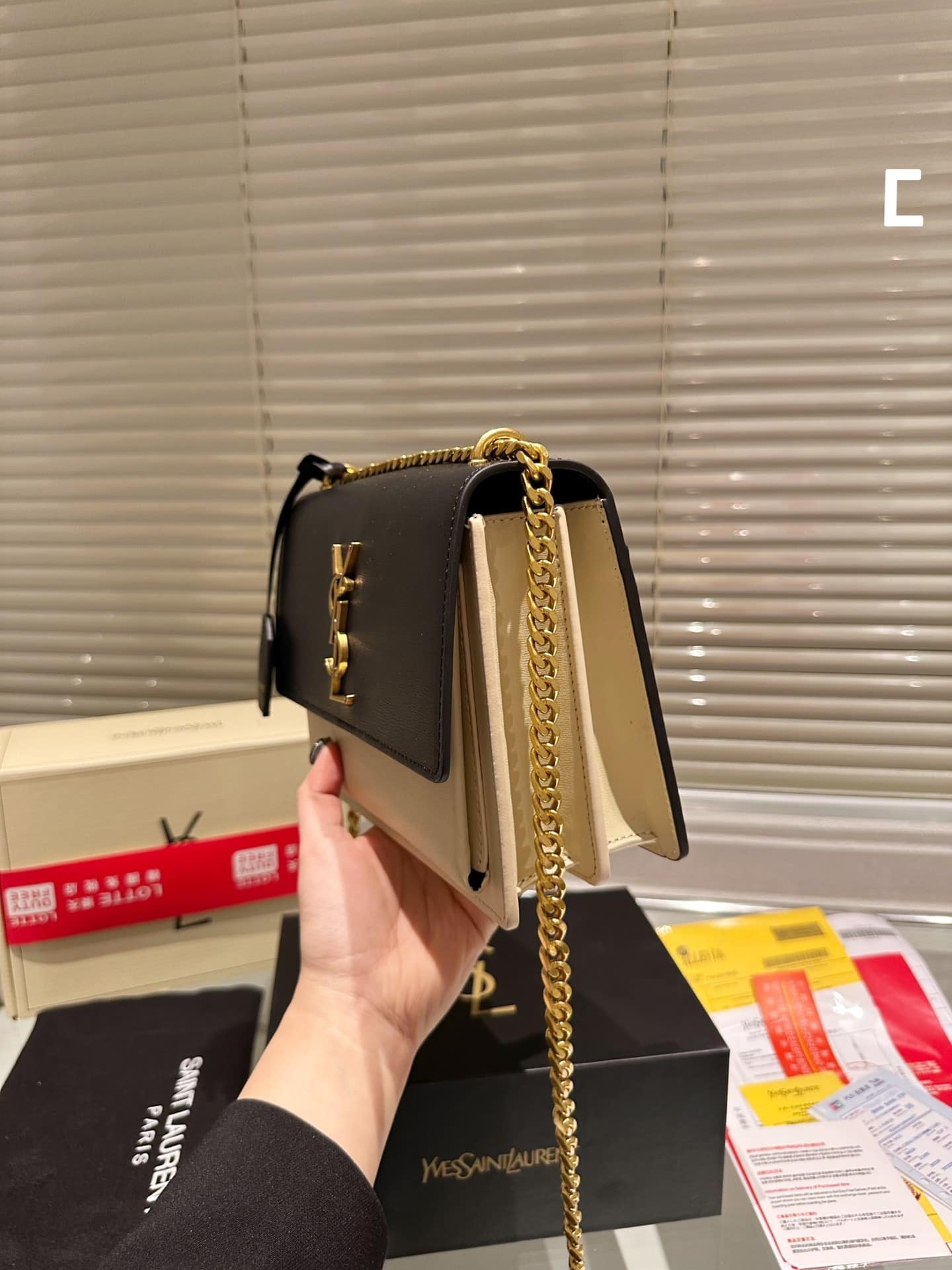 Saint Laurent Sunset Medium Chain Bag In Smooth Leather