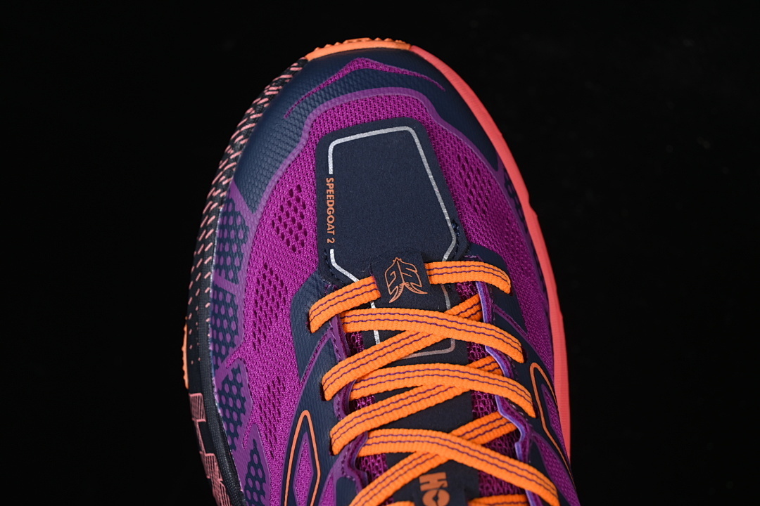HOKA One One Speedgoat 2