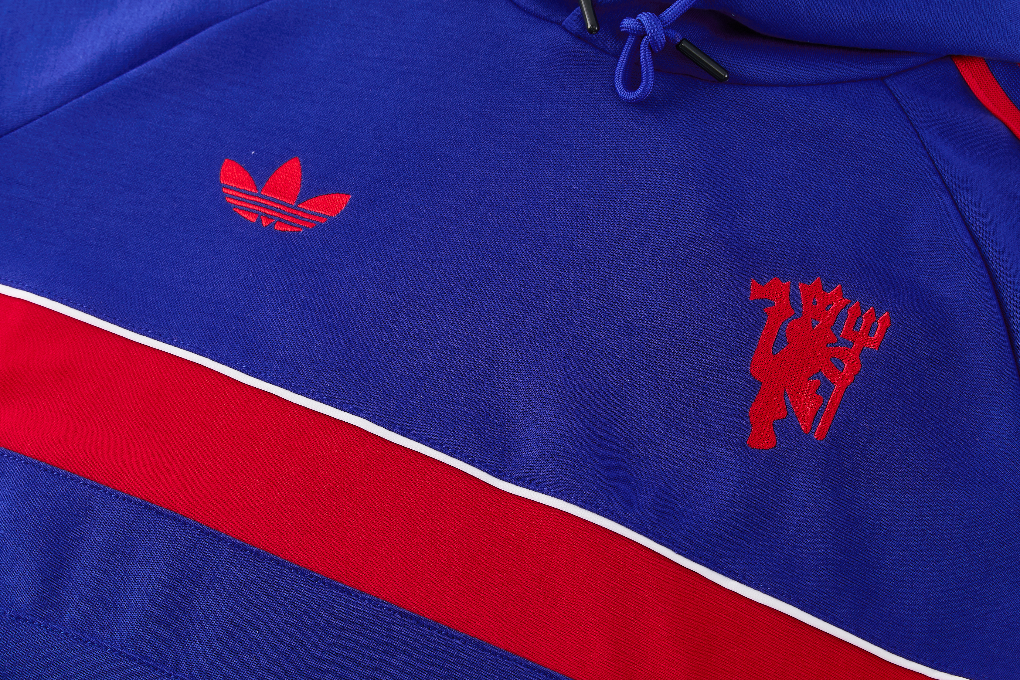26/27 Man Utd Training Suit Sweater Hoodie