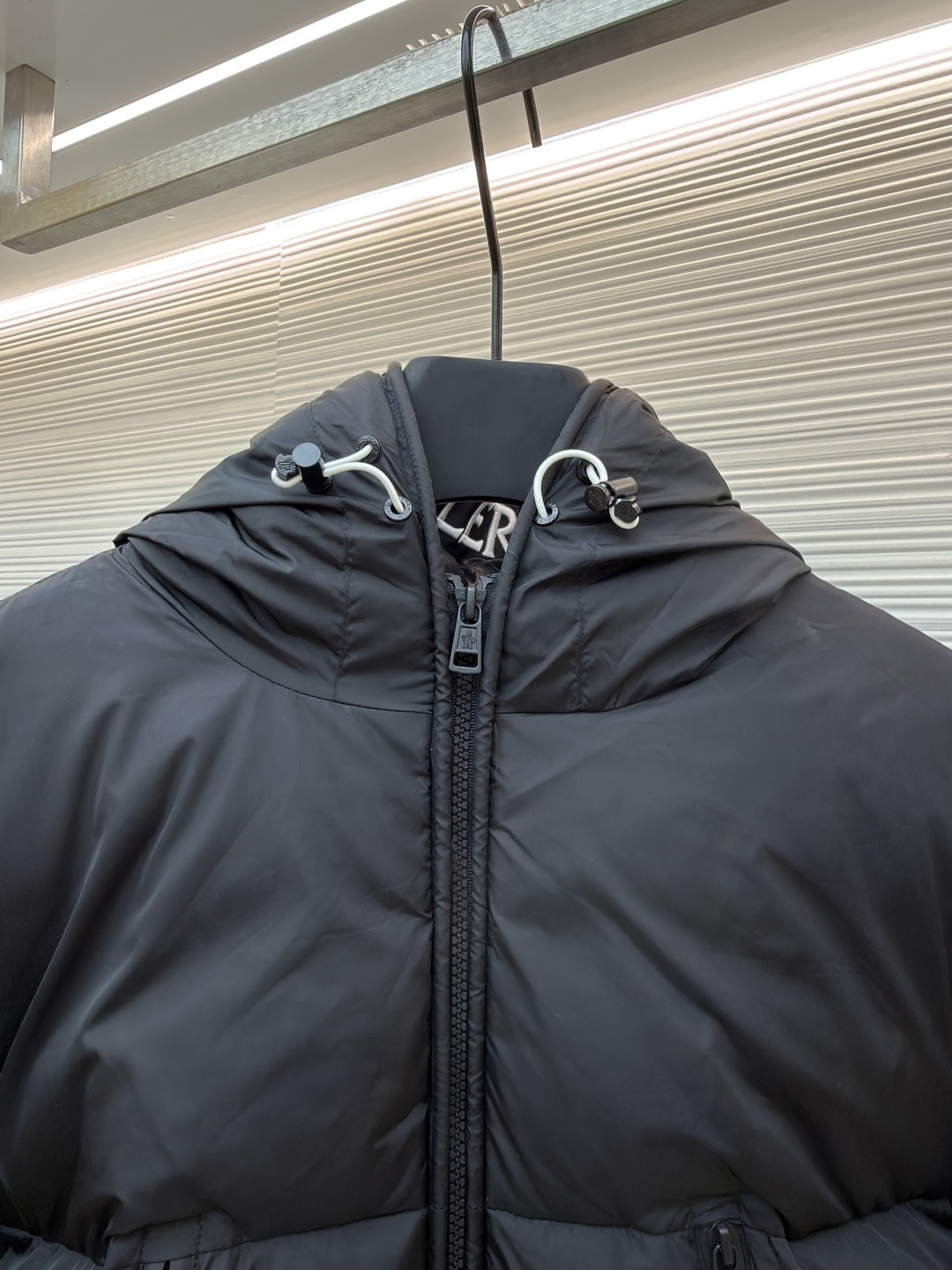 品質保証 保温性抜群着心地 MONCLER モンクレール ダウン スーパーコピー   新作  2026トレンド