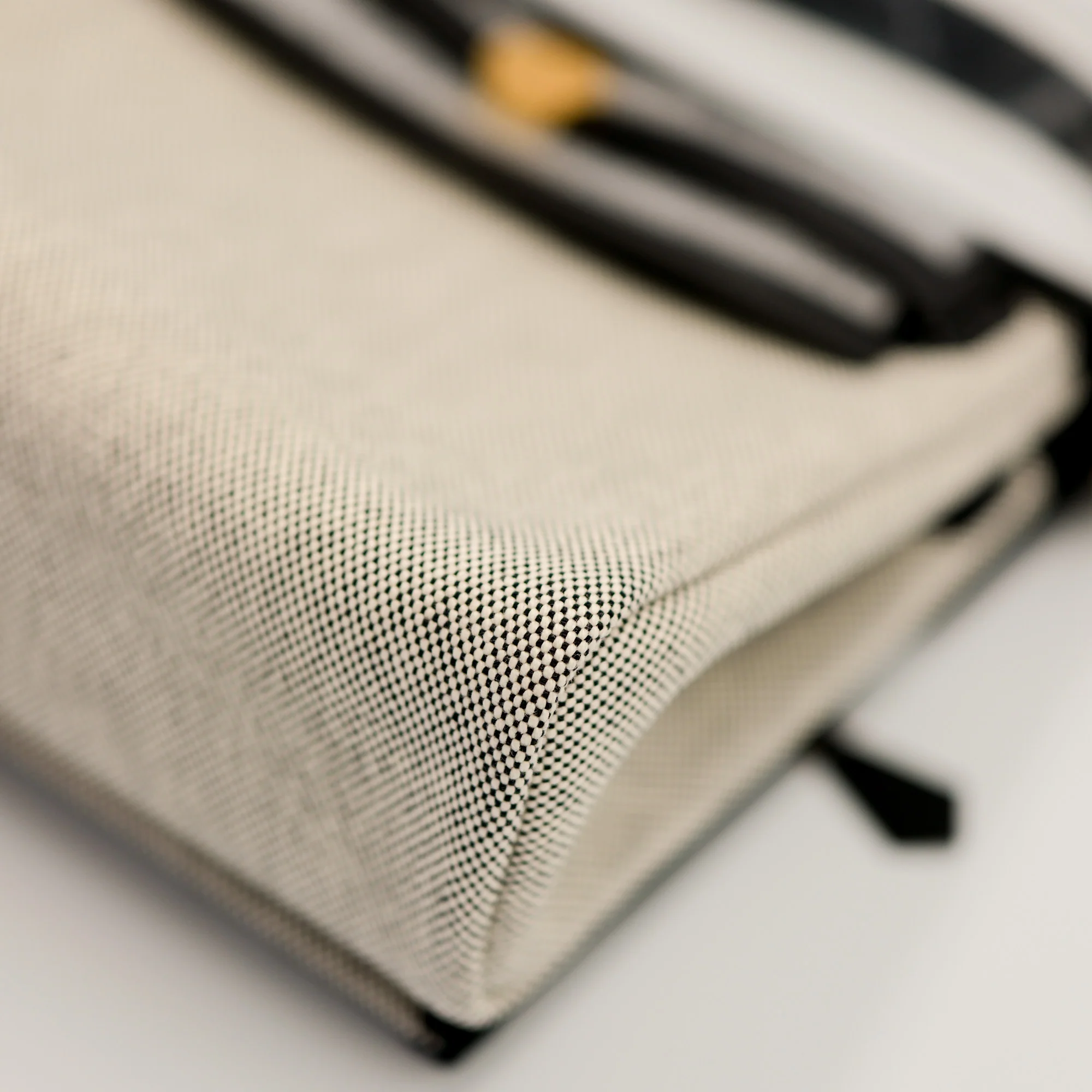 Hermès Herbag Zip 20 Mini Ecru-Noir and Noir H Canvas/Cowhide Gold Hardware