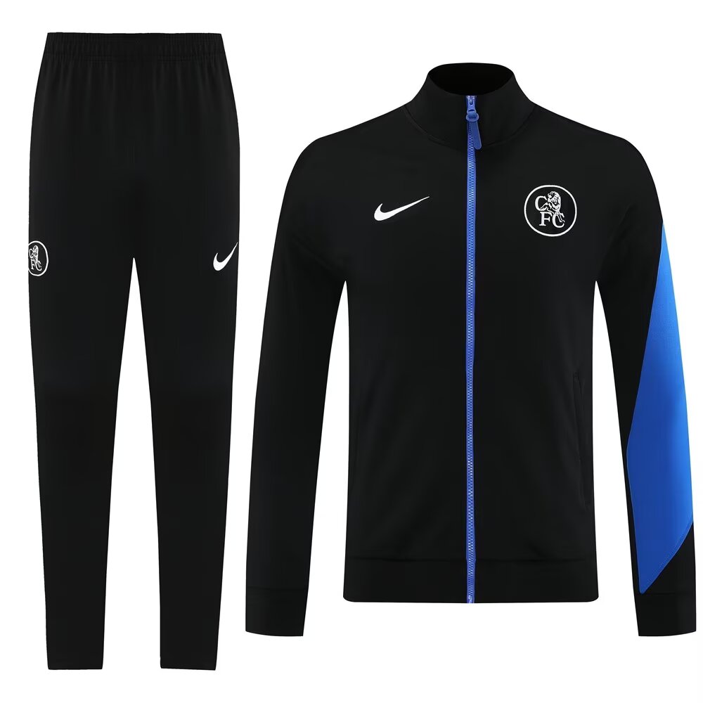 Chelsea Survêtement / Training 2025 2026€39.99