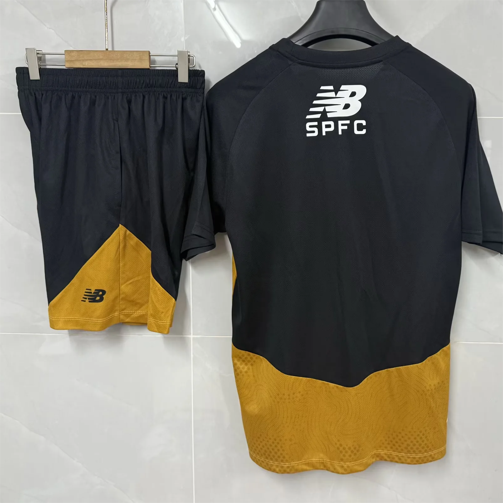 Short Sleeves Sao Paulo Training suit