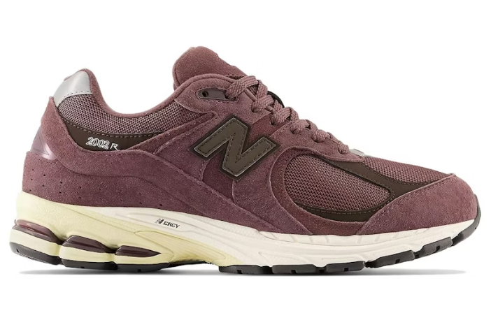 New Balance 2002R Truffle M2002RCD Casual Running Shoes
