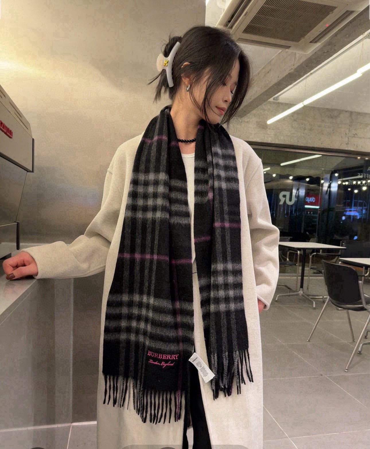 Burberry Cashmere Scarf Chain Black-White For Women 180cm
