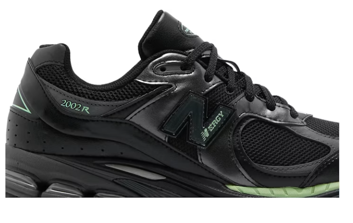 New Balance 2002R Black Silver Green M2002RLD Casual Running Shoes