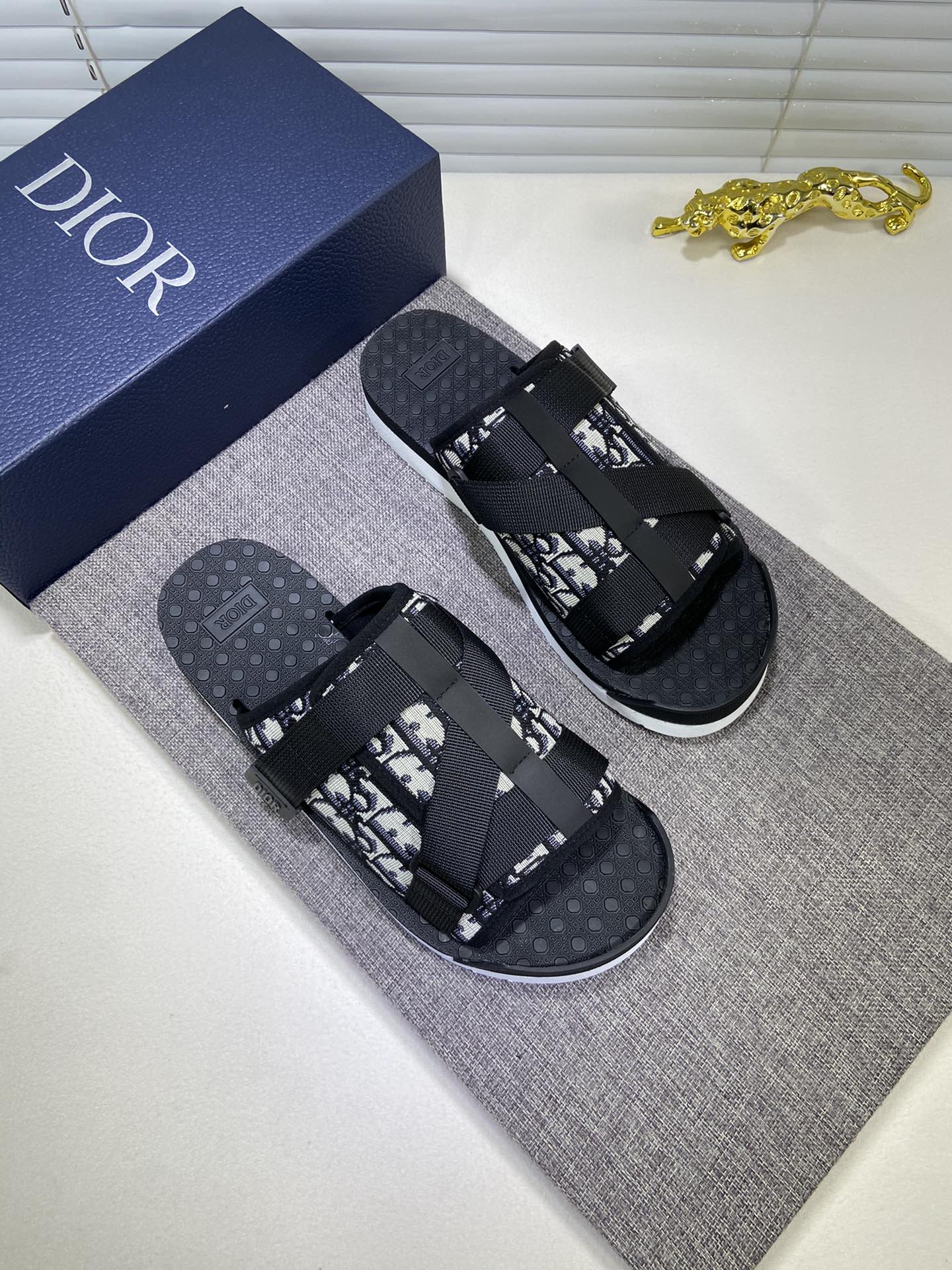 Dior Men's Casual Sandals - cnluxepick