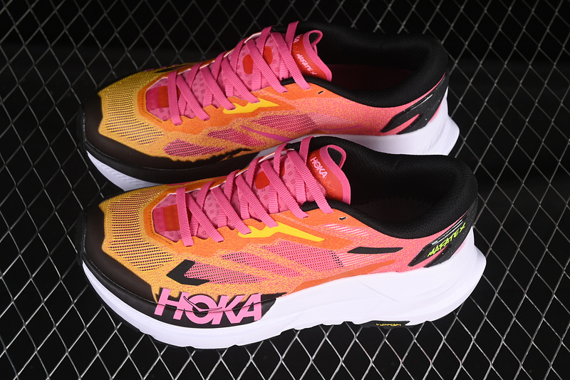 HOKA One One Mafate X