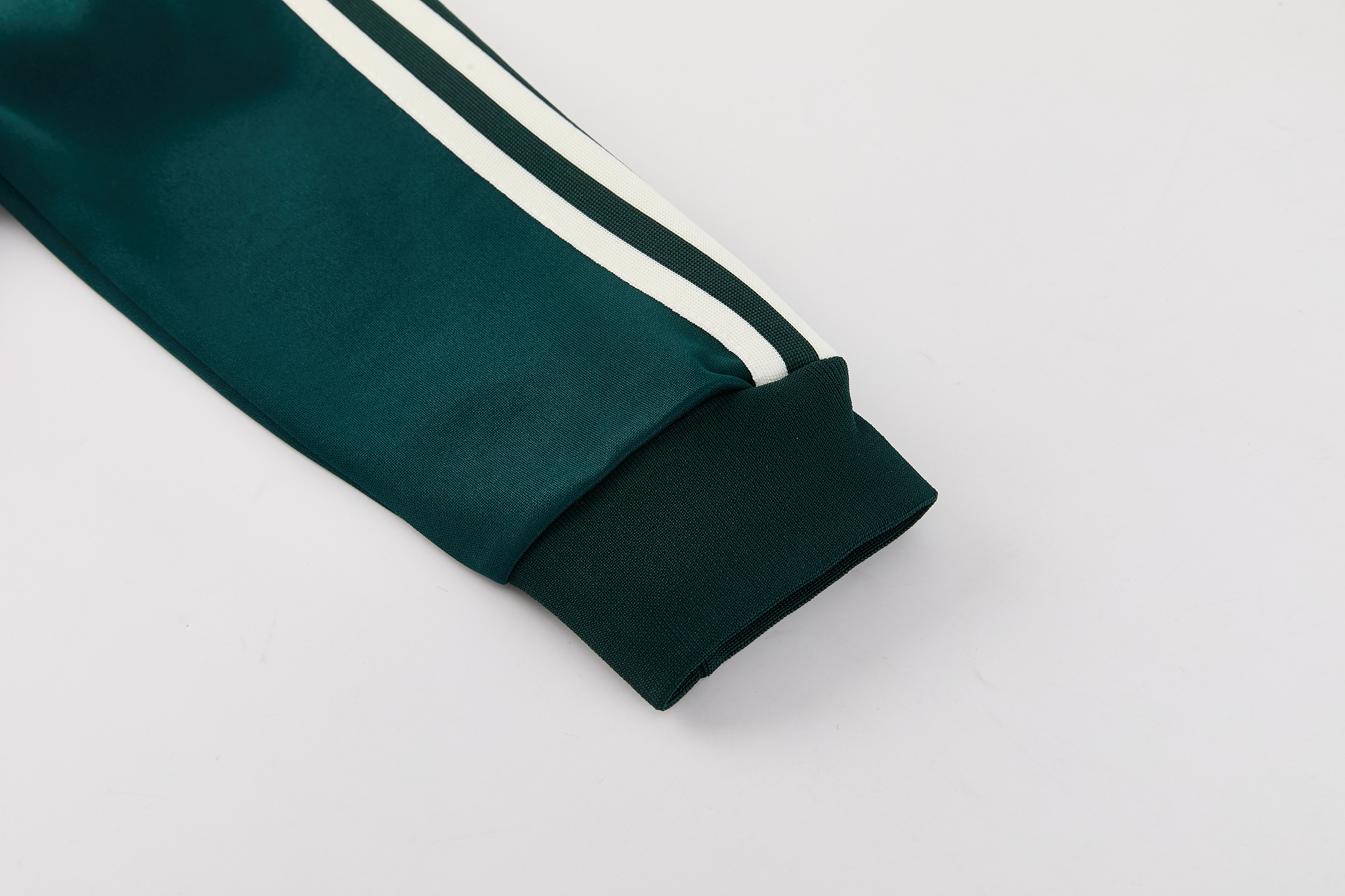 Real Madrid 26/27 Training Suit Full Zipper Dark Green