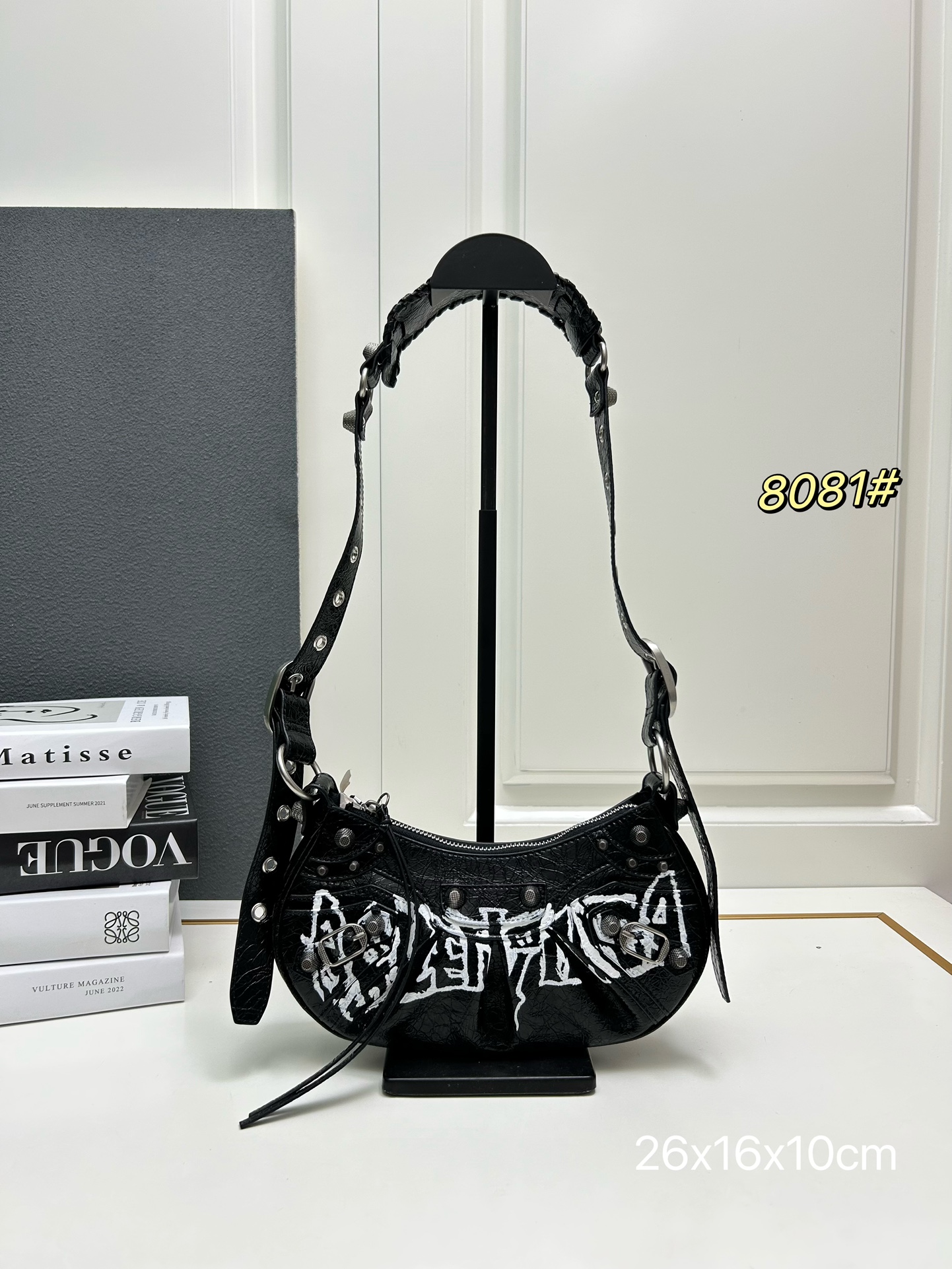 Balenciaga Le Cagole armpit - cnluxepick