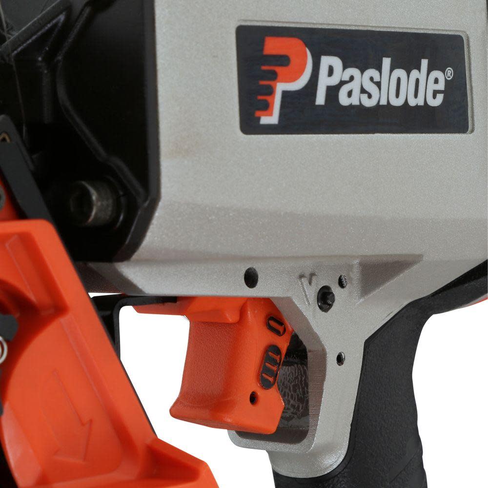 F325R Compact Framing Nailer;