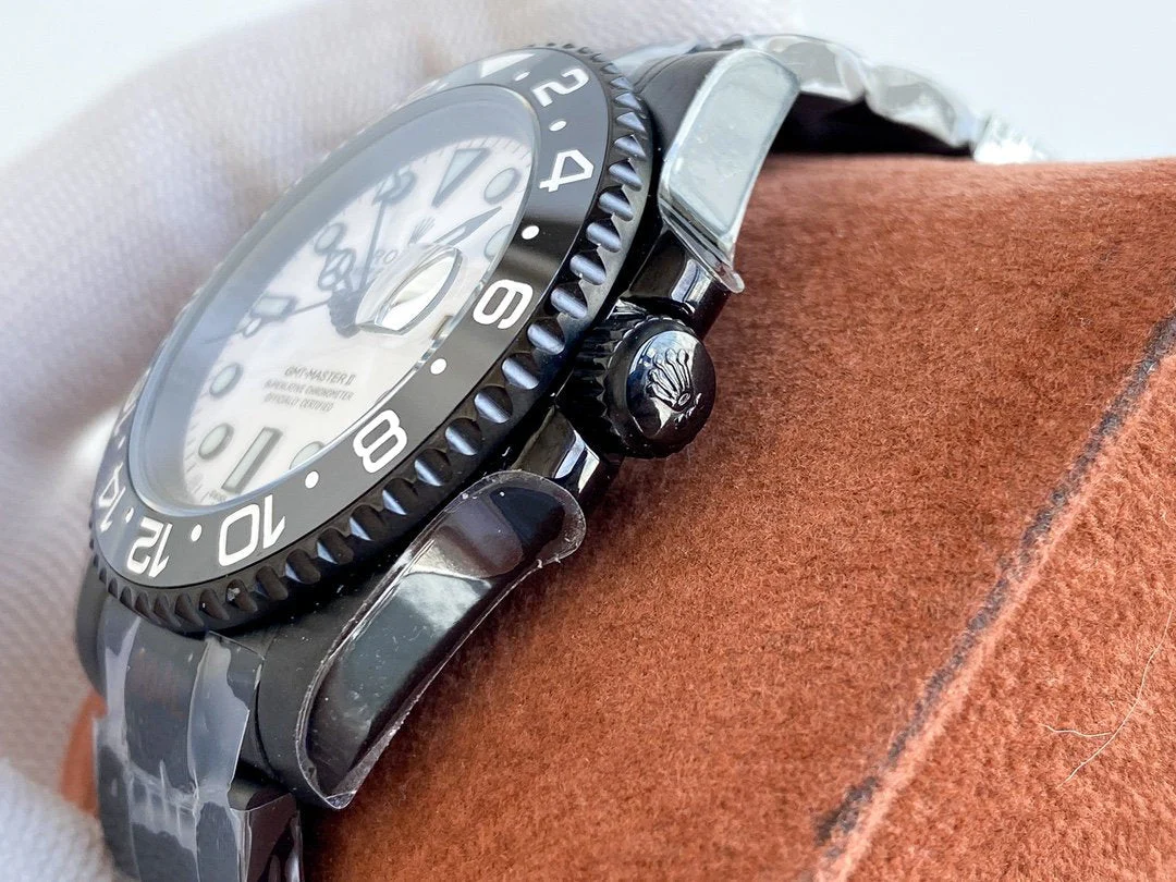 GMT-MASTER II CUSTOM ALL BLACK BEZEL WHITE DIAL