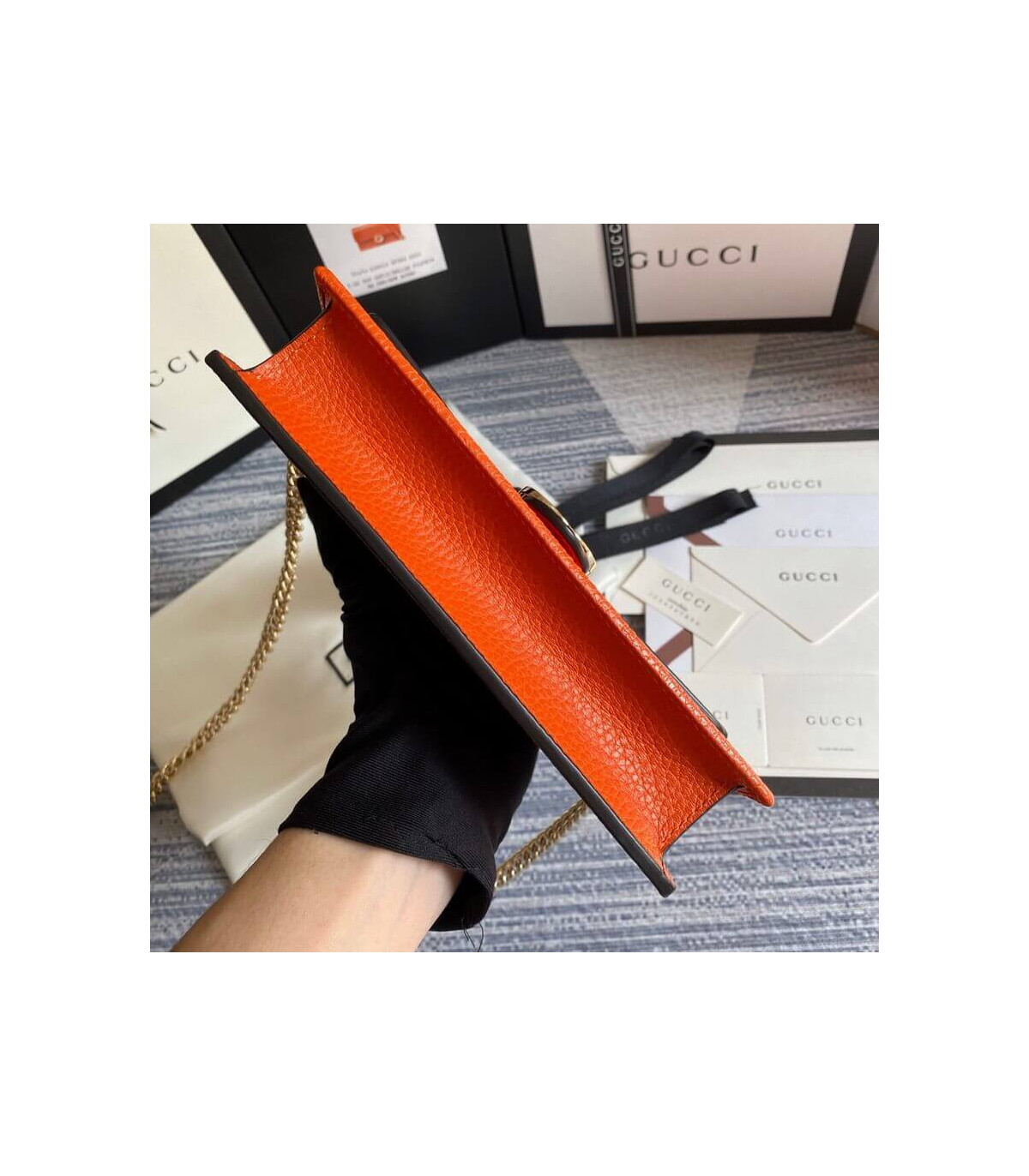 Gucci GG Interlocking Wallet On Chain Orange