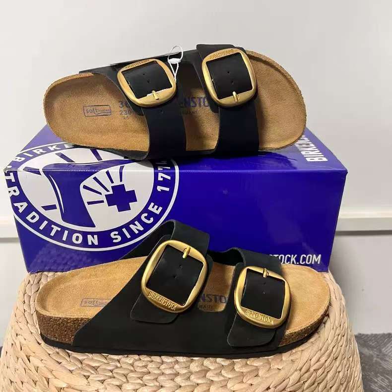 Birkenstock Arizona Matte Leather Casual Sandals