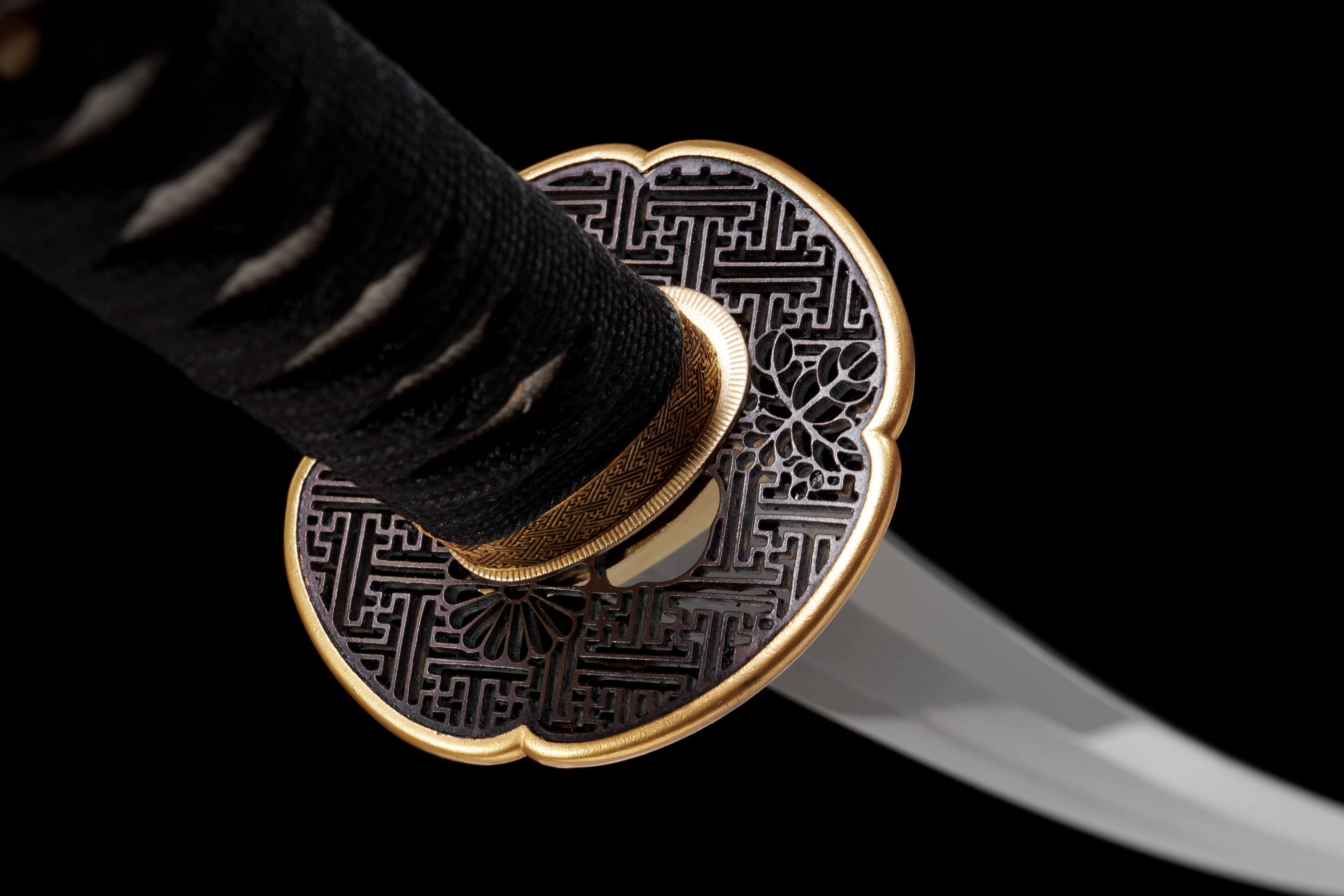 Handmade Japanese Katana T10 Steel Clay Tempered Golden Lattice Full Tang
