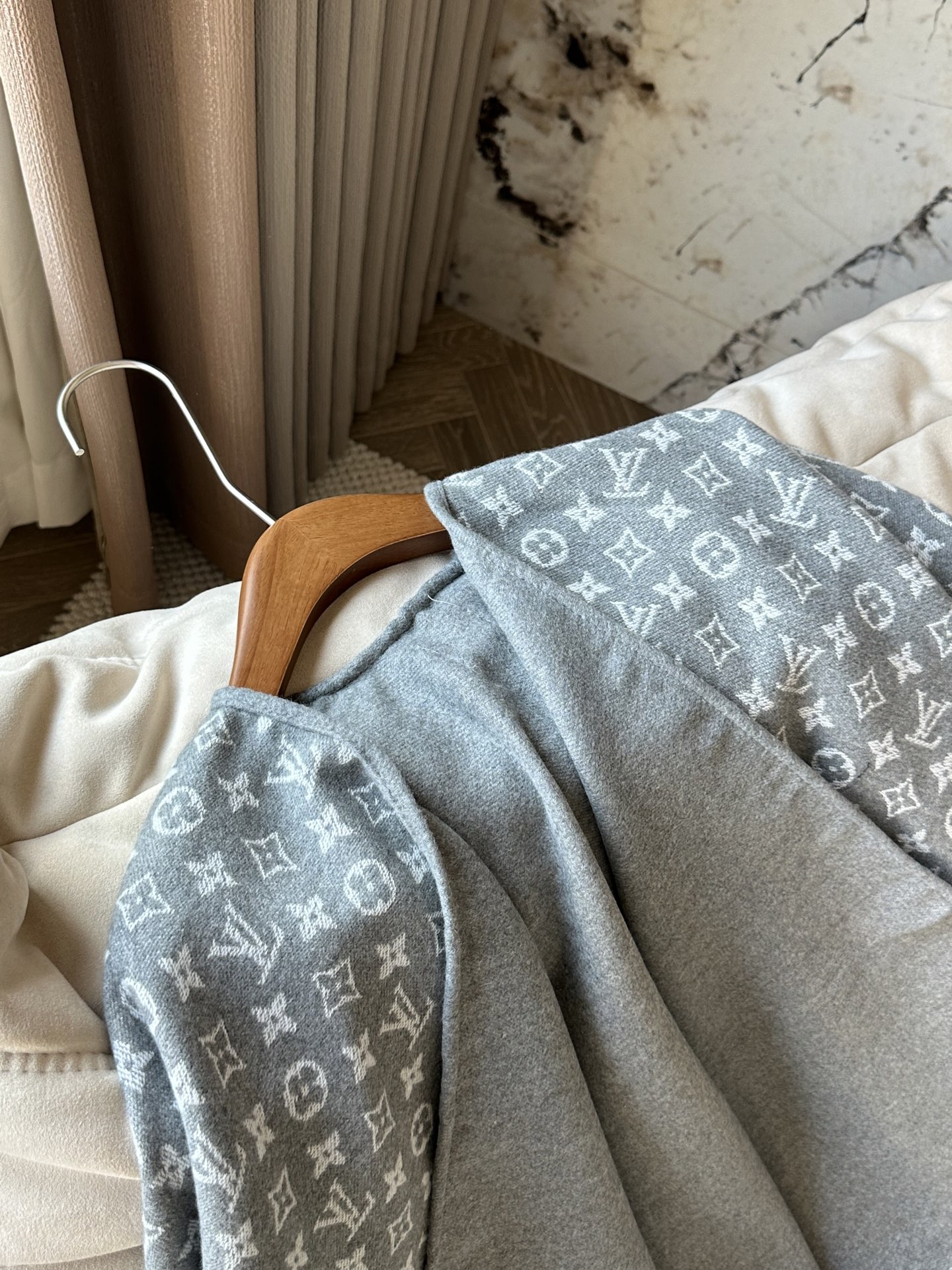LV Double-Sided Jacquard Shawl - cnluxepick