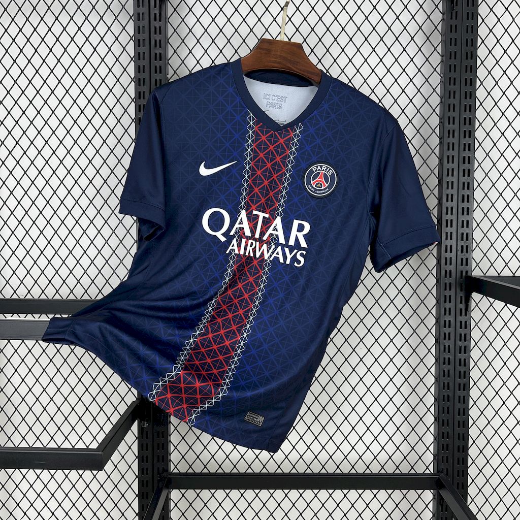 Paris Saint Germain PSG maillot foot domicile 2025 2026€14.99